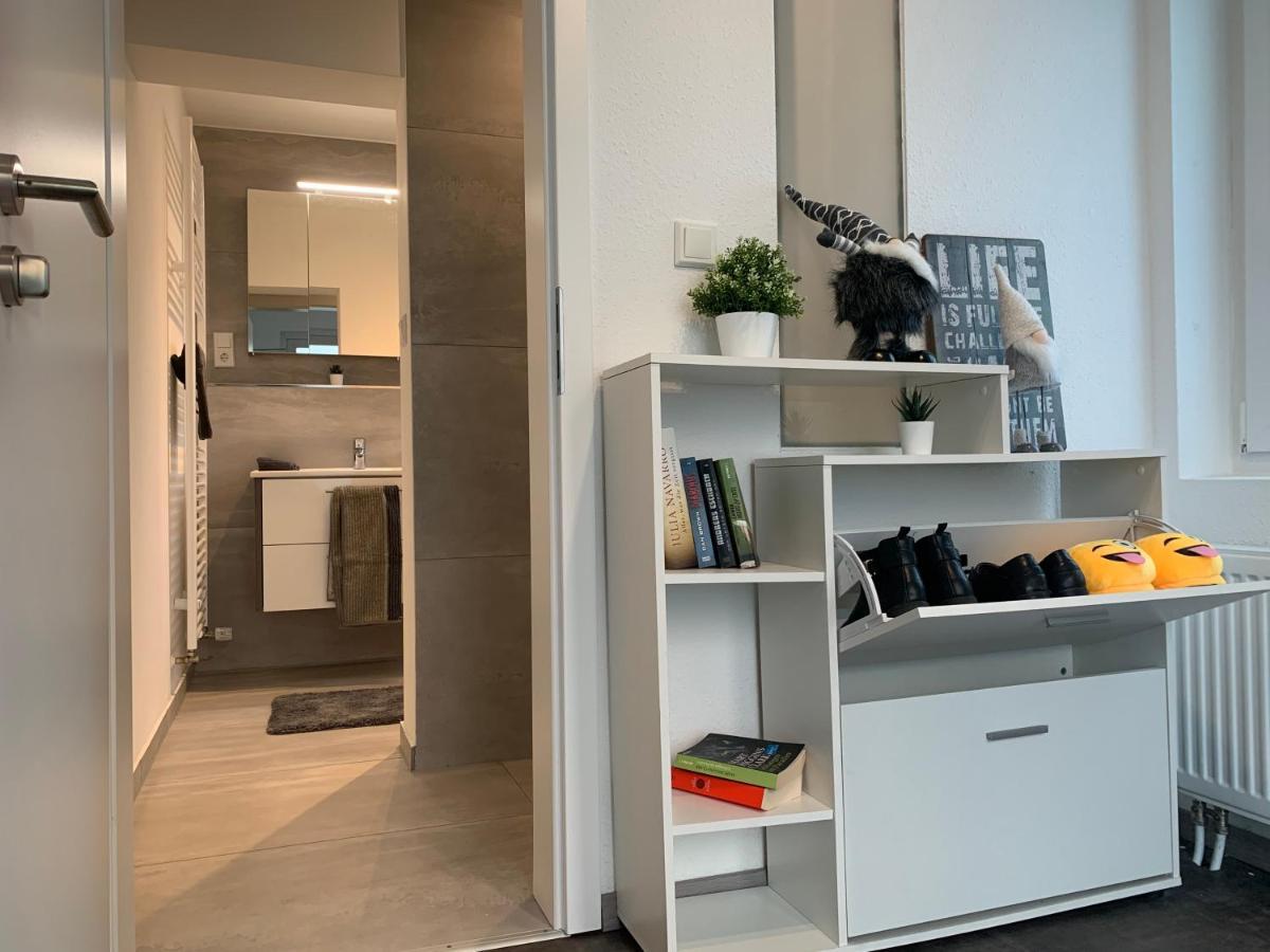 W1 - Kontaktloser 24H Check In, W-Lan, Netflix, Parkplatz, Kueche, Boxspring-Bett Bückeburg Exterior foto
